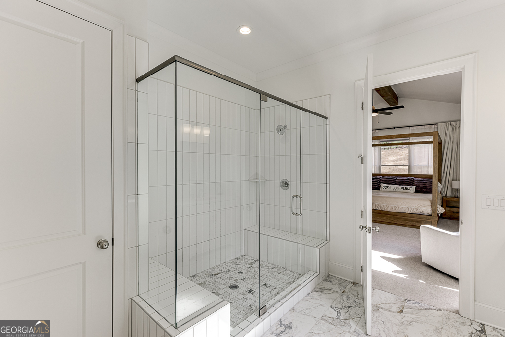 Sterling On The Lake - Residential