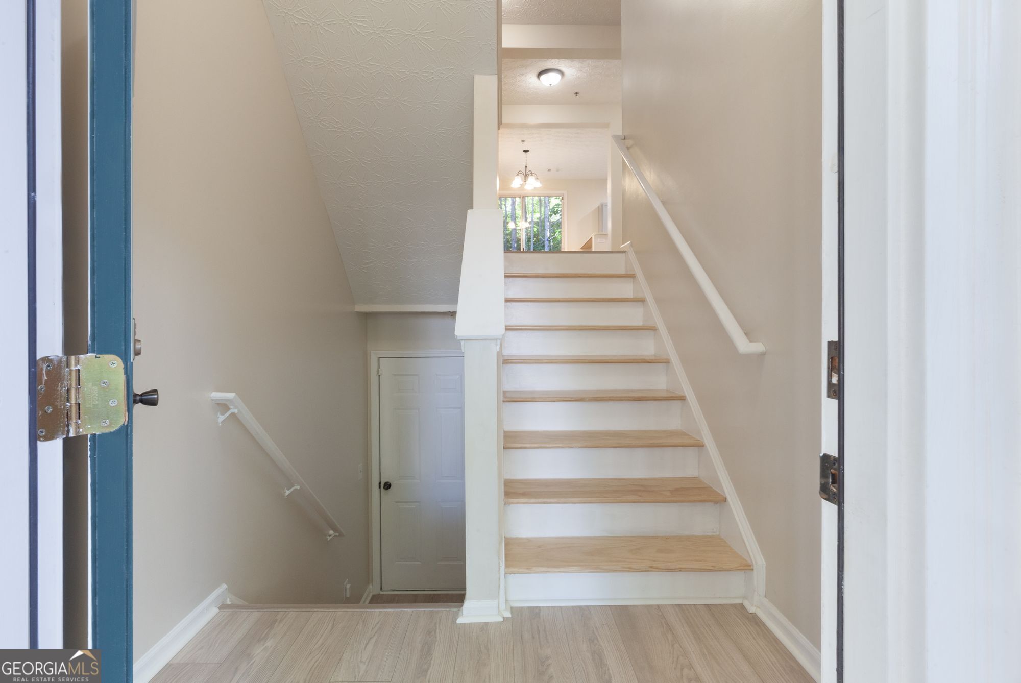 231 Village Square DR