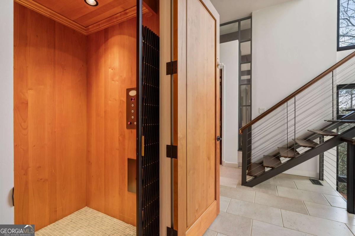 BUCKHEAD - Residential