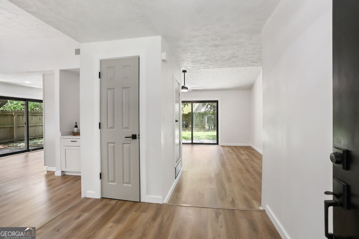 3 Marseilles CT