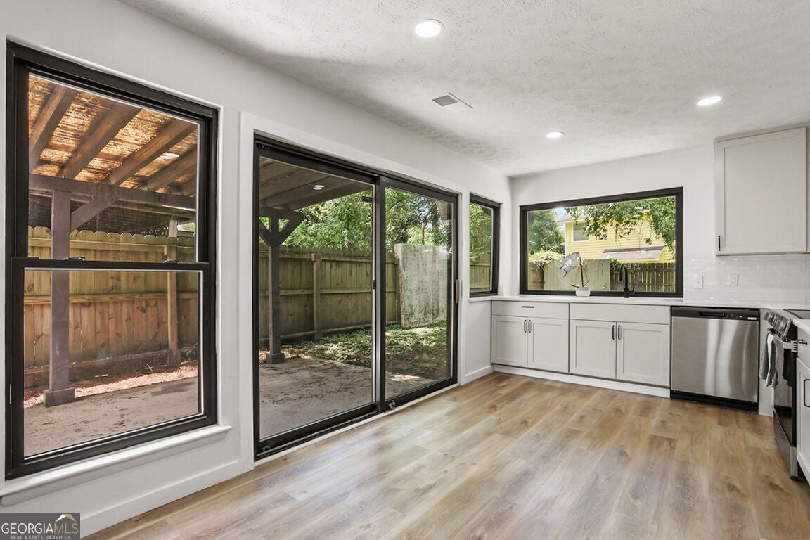 3 Marseilles CT