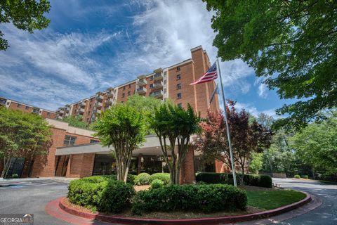 Photo of 300 Johnson Ferry Road NE #B406, Atlanta, GA 30328 (MLS # 10753589)