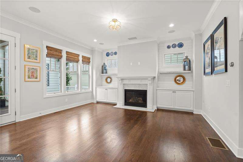 South On Main - Residential