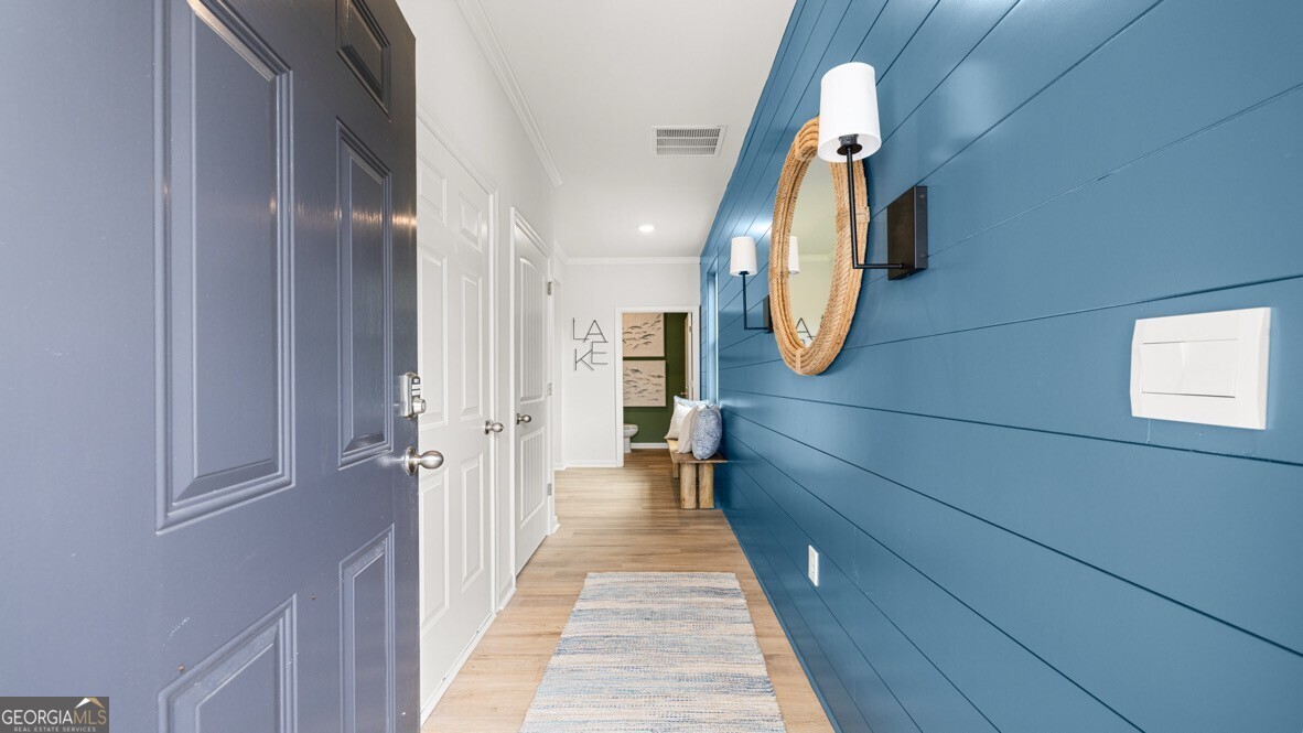 73 Hughes Place DR