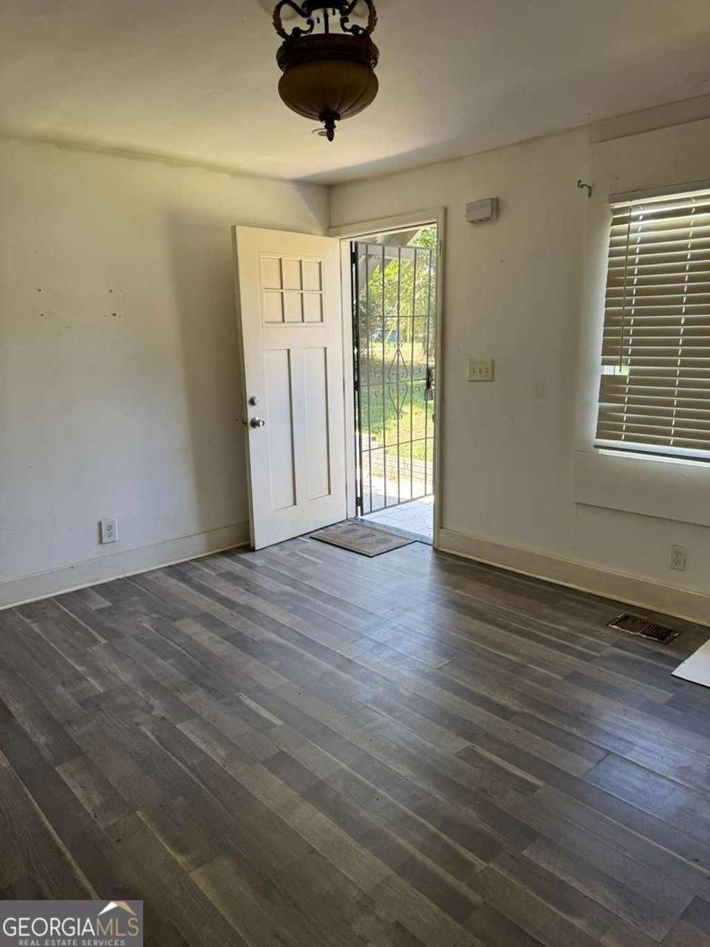 Photo of 379 Illinois Avenue NW, Atlanta, GA 30314 (MLS # 10703208)