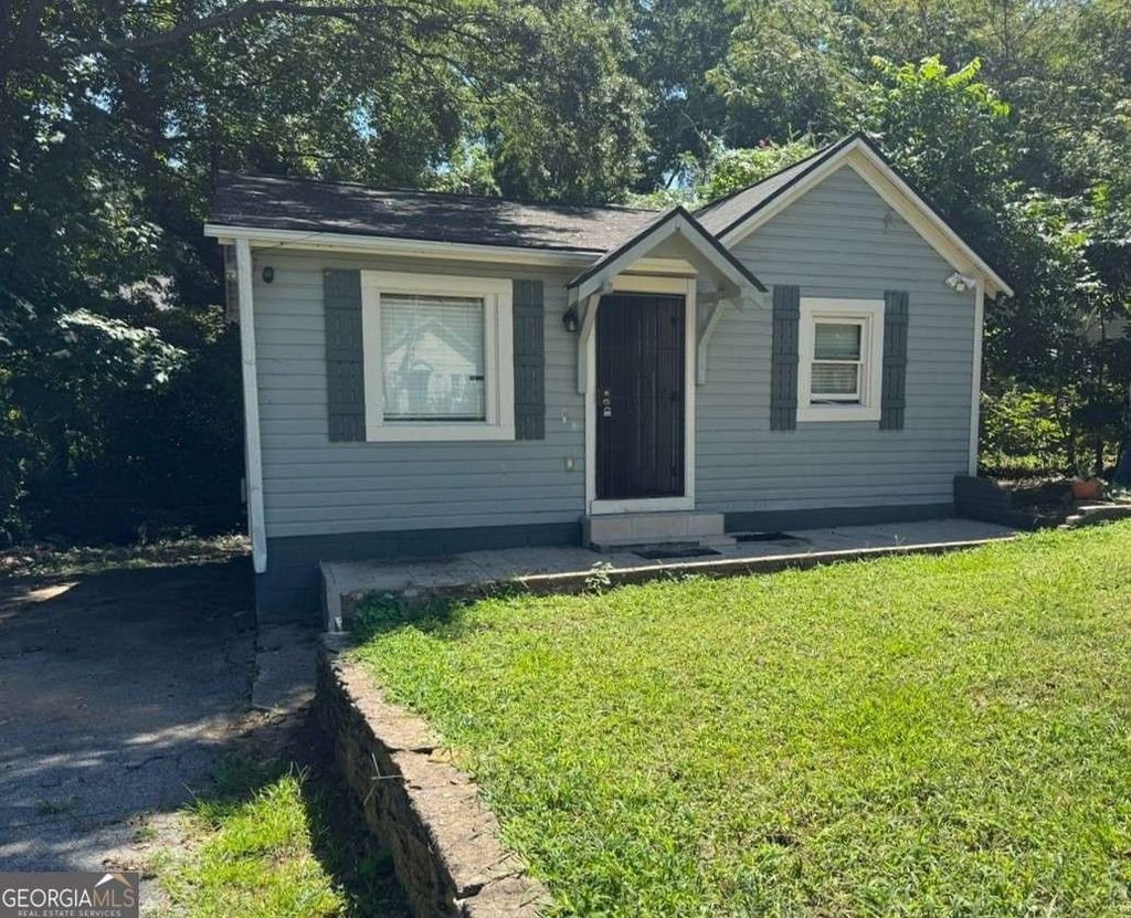 Photo of 379 Illinois Avenue NW, Atlanta, GA 30314 (MLS # 10703208)