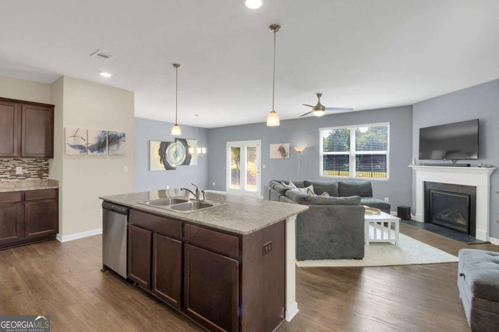 Photo of 131 Centennial Ridge Drive, Acworth, GA 30102 (MLS # 10687280)