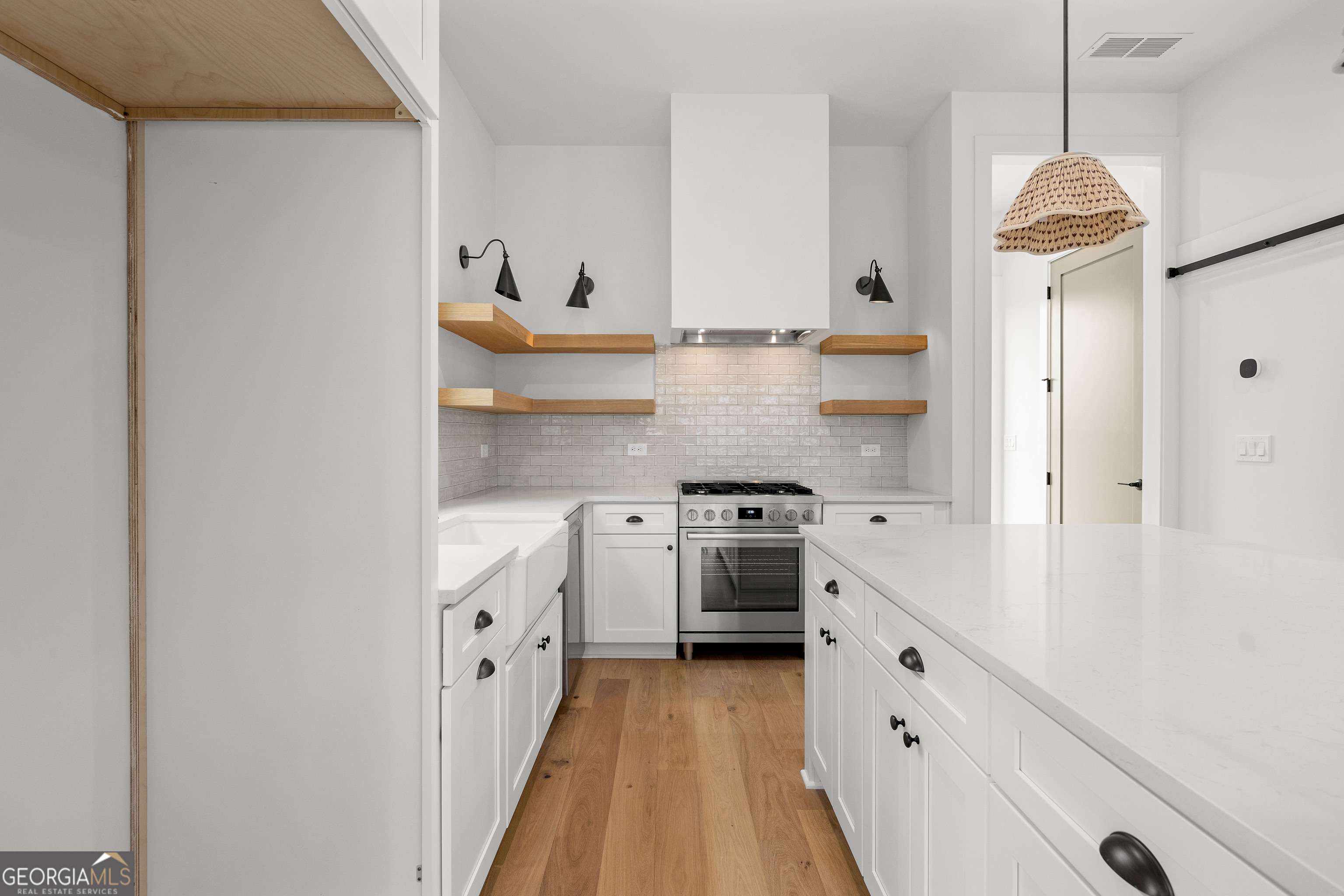 Fayetteville, Georgia 30214, United States, 2 Bedrooms Bedrooms, ,3 BathroomsBathrooms,Residential,Active,186802