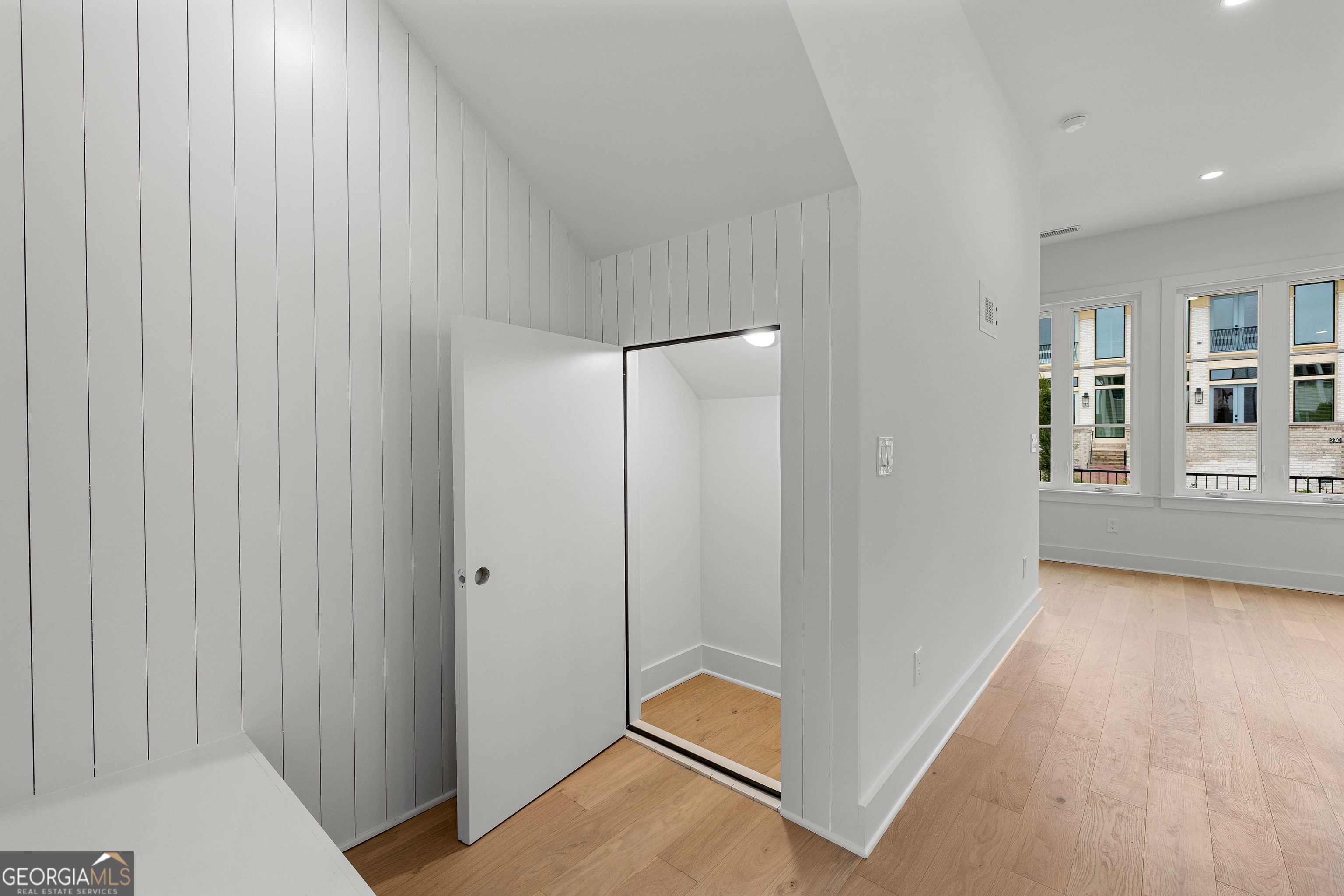 Fayetteville, Georgia 30214, United States, 2 Bedrooms Bedrooms, ,3 BathroomsBathrooms,Residential,Active,186802