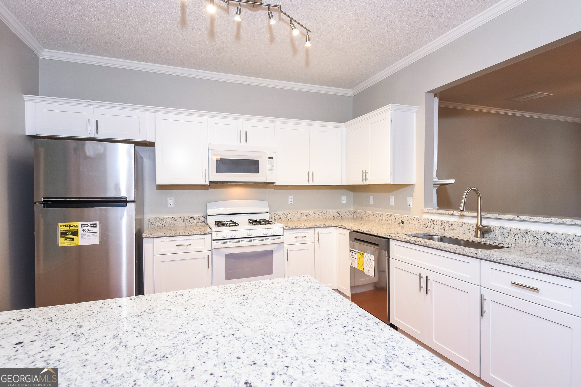 The Preserve at Nesbit Ferry - Residential Lease