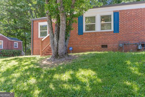 1739 Cahoon ST SW Atlanta GA 30310