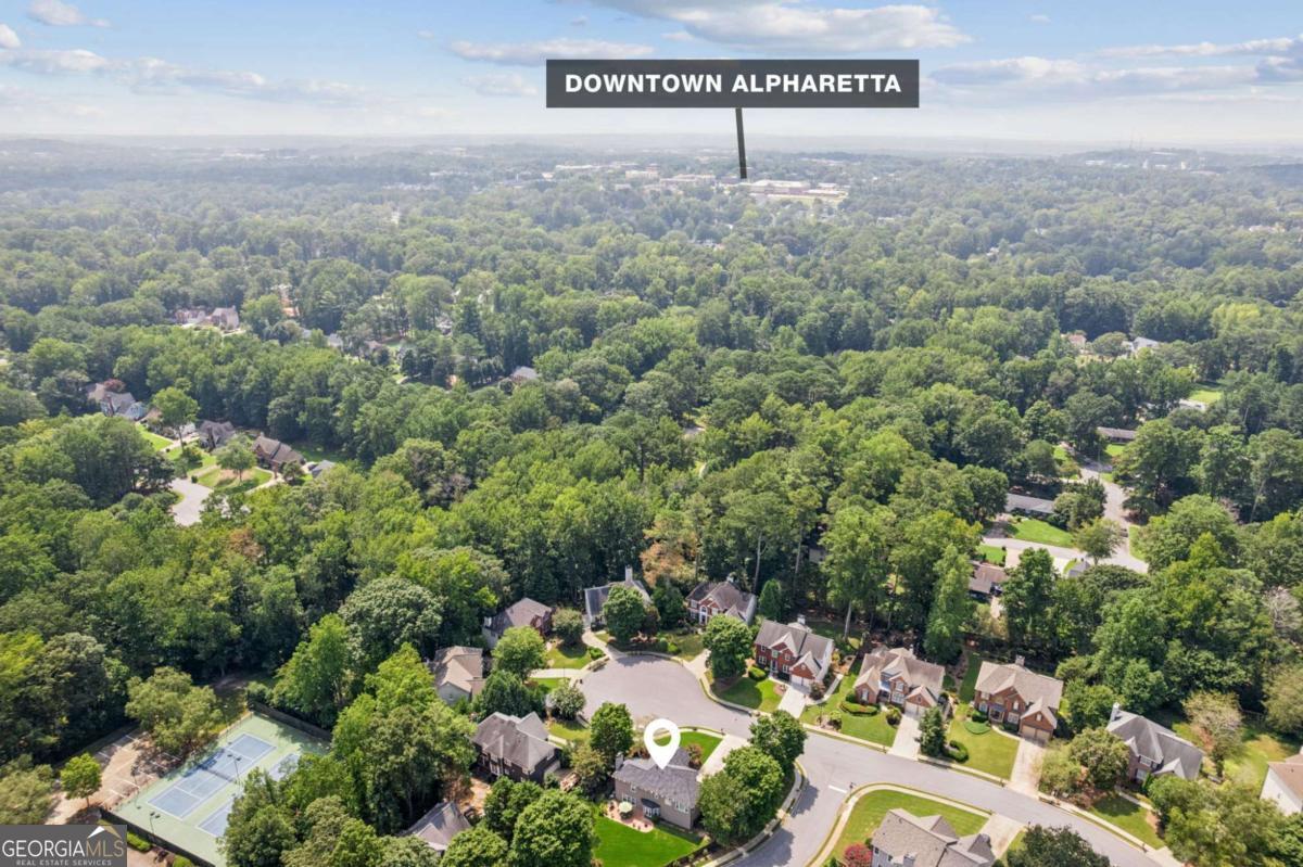 150 Cobblestone Way
