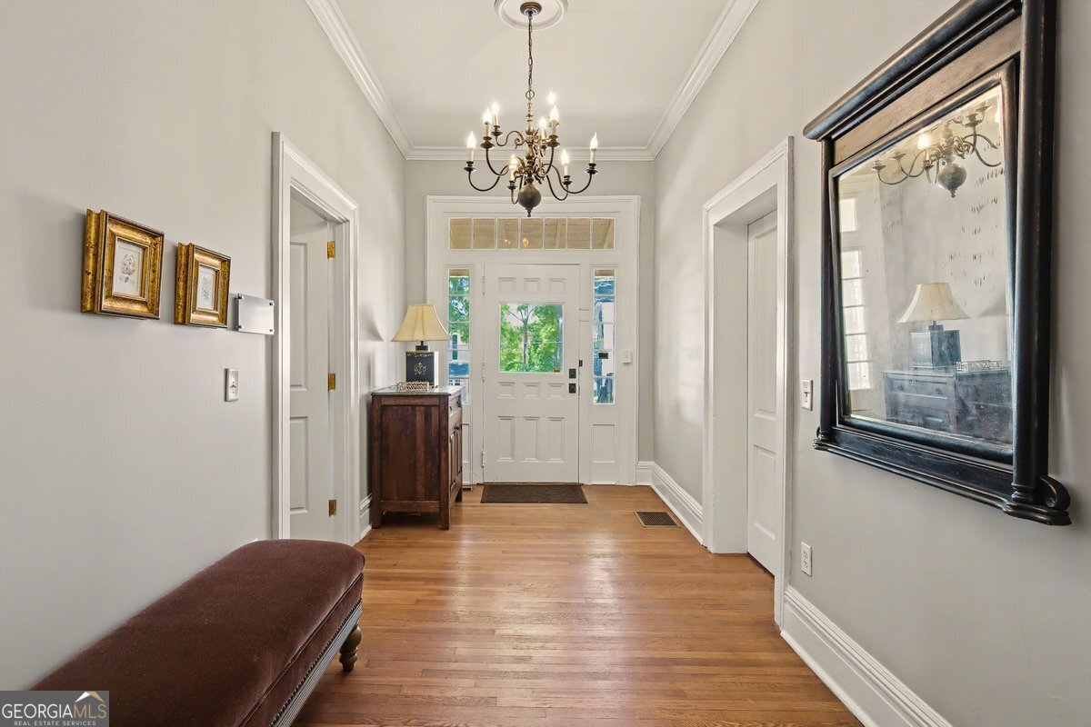 236 Washington AVE NE