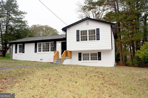 Photo of 2749 Old Farm Road, South Fulton, GA 30349 (MLS # 10657534)
