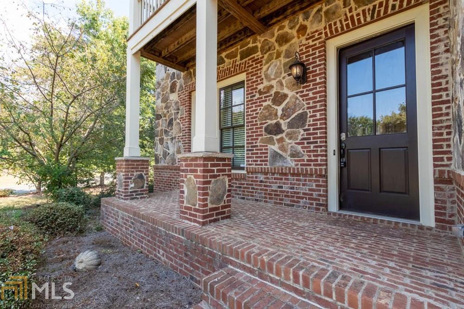 Carriage Post - Residential