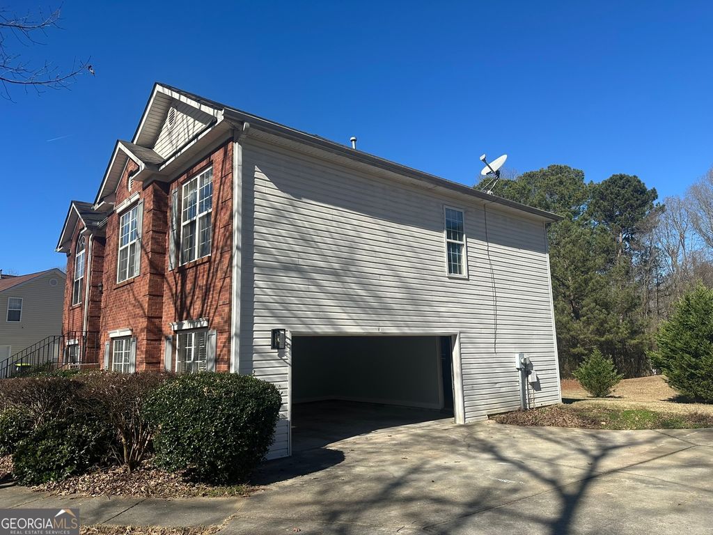 Photo of 1664 Pinto Trail, Jonesboro, GA 30236 (MLS # 10671557)