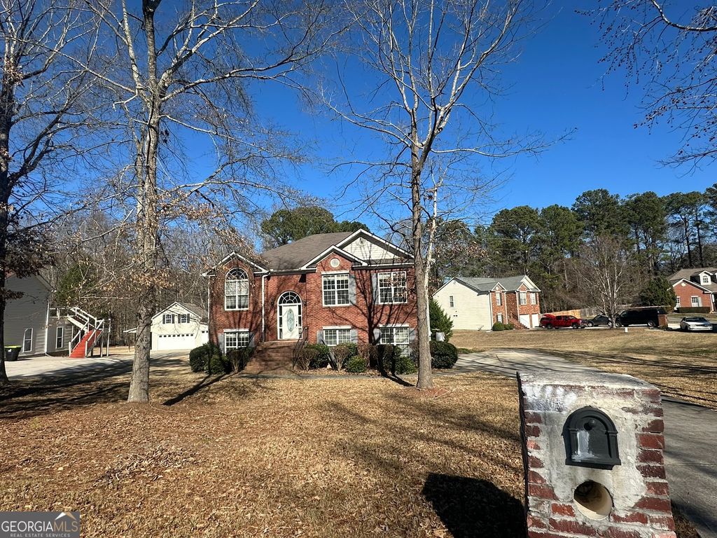 Photo of 1664 Pinto Trail, Jonesboro, GA 30236 (MLS # 10671557)