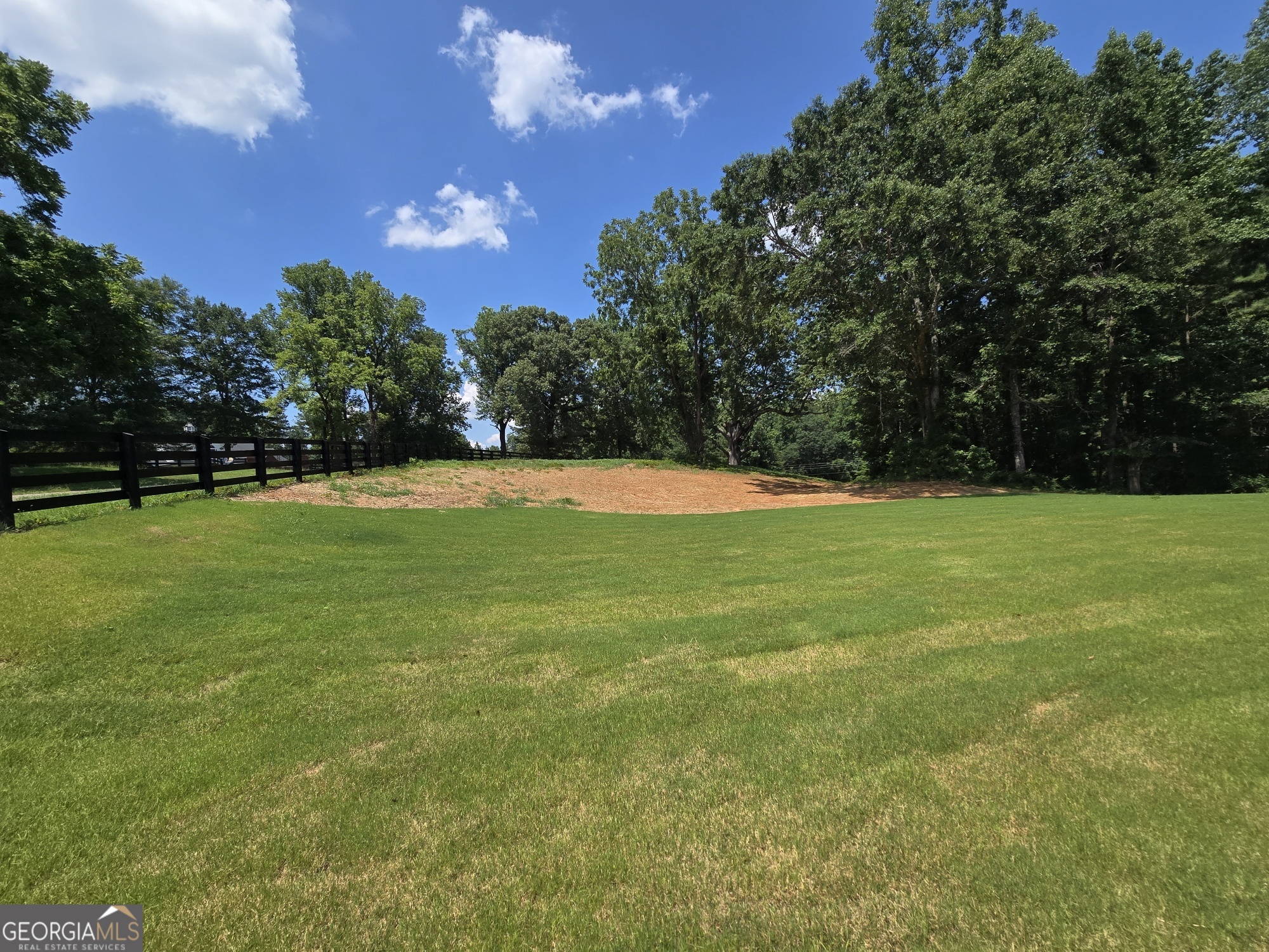 LOT C Montannas Way
