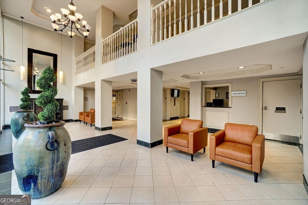 Photo of 2479 Peachtree Road NE #1117, Atlanta, GA 30305 (MLS # 10694962)