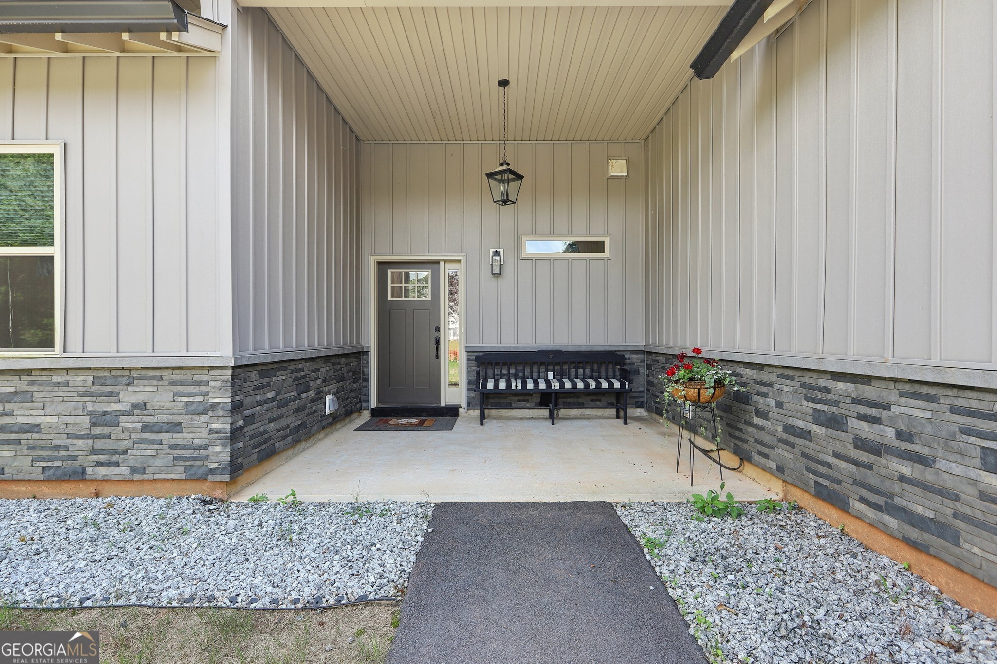 411 Johnson RD