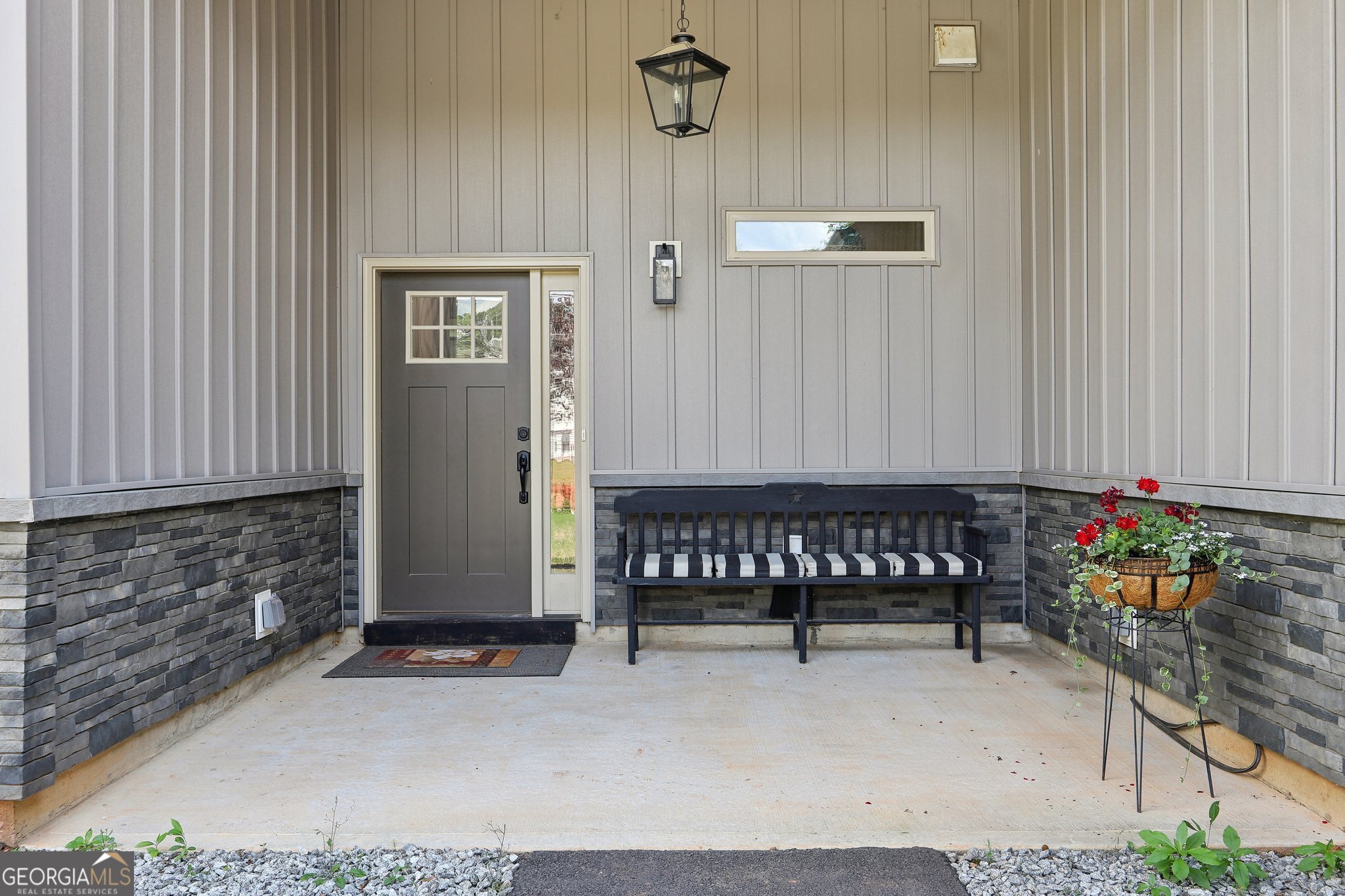 411 Johnson RD