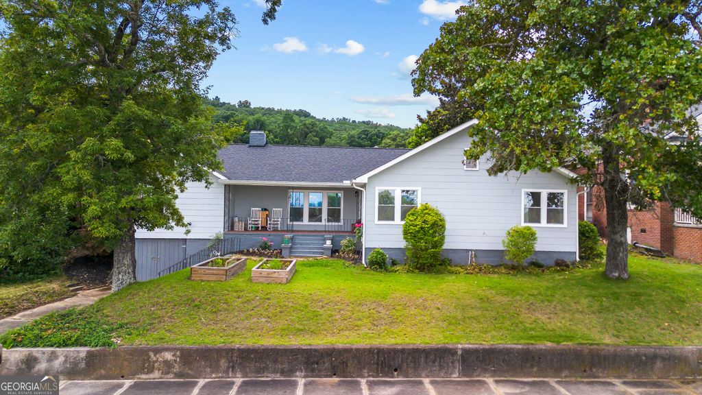 Photo of 36 E 2nd Street, Manchester, GA 31816 (MLS # 10784771)