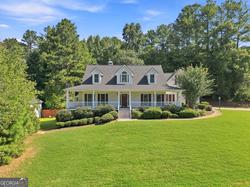 Photo of 81 Vestry Walk, Douglasville, GA 30134 (MLS # 10836740)