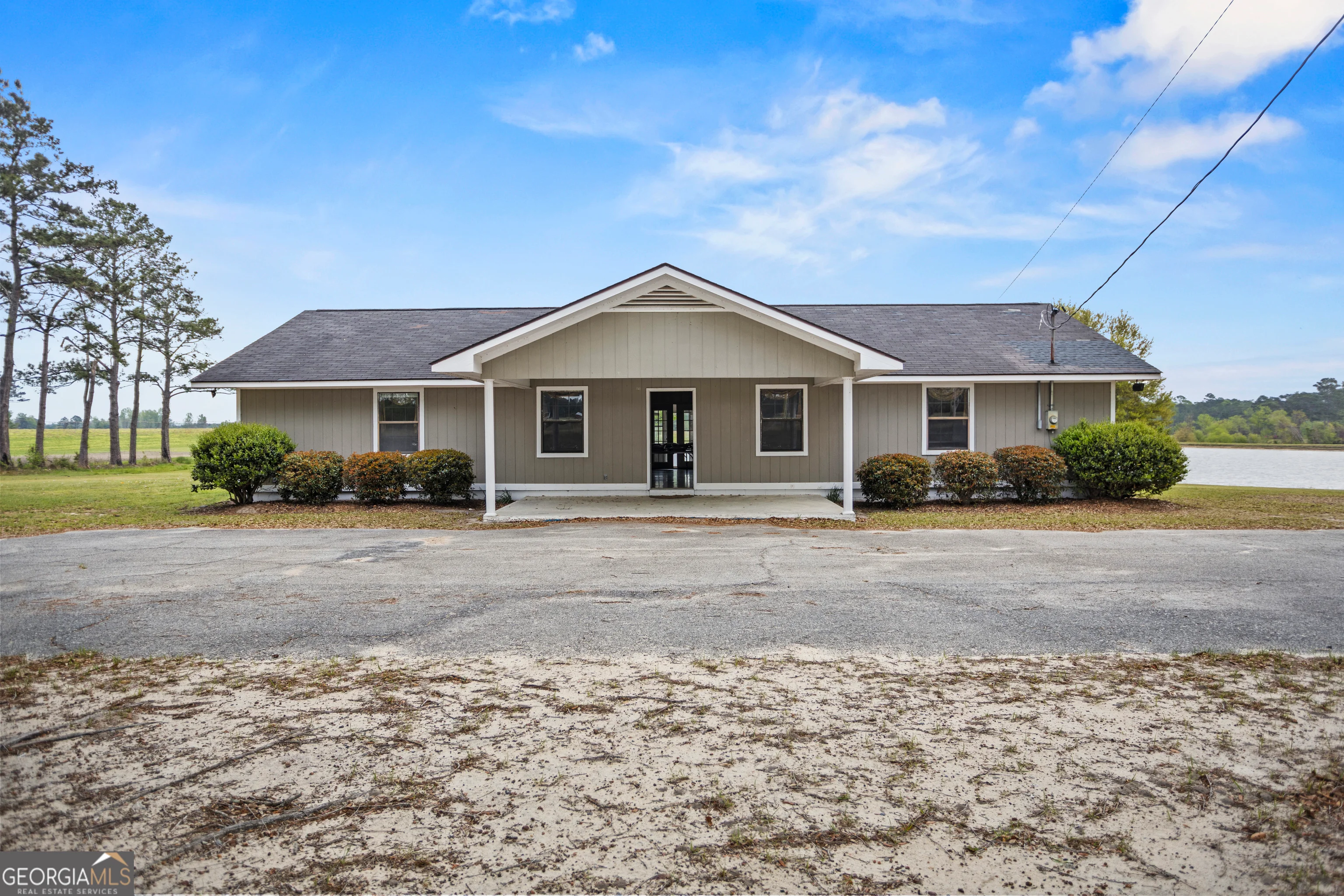 2206 Tellie Akins Road