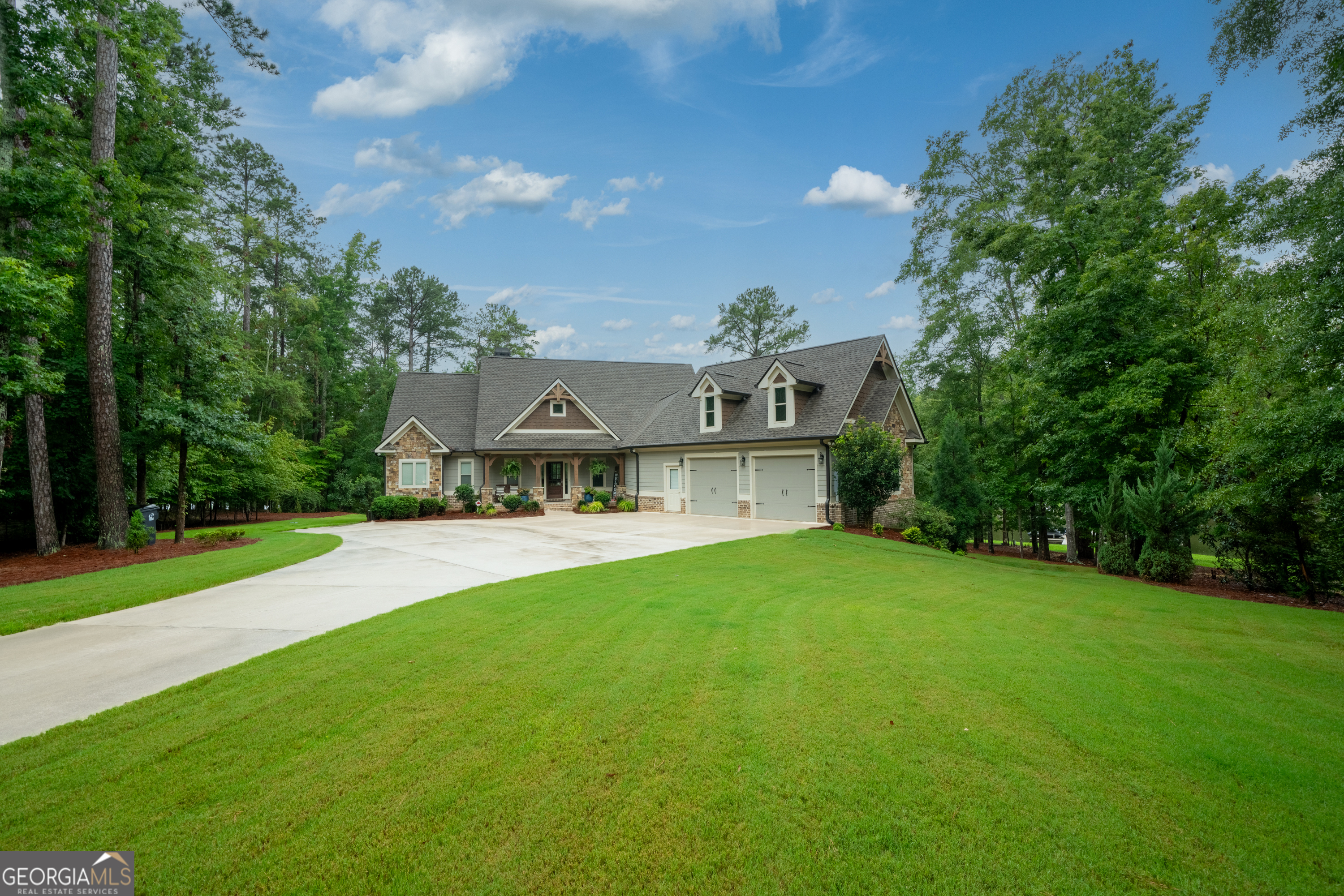 Photo 54 of 54 of 1121 Granite CT house