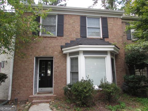 Photo of 1774 Twin Brooks Drive SE, Marietta, GA 30067 (MLS # 10676172)