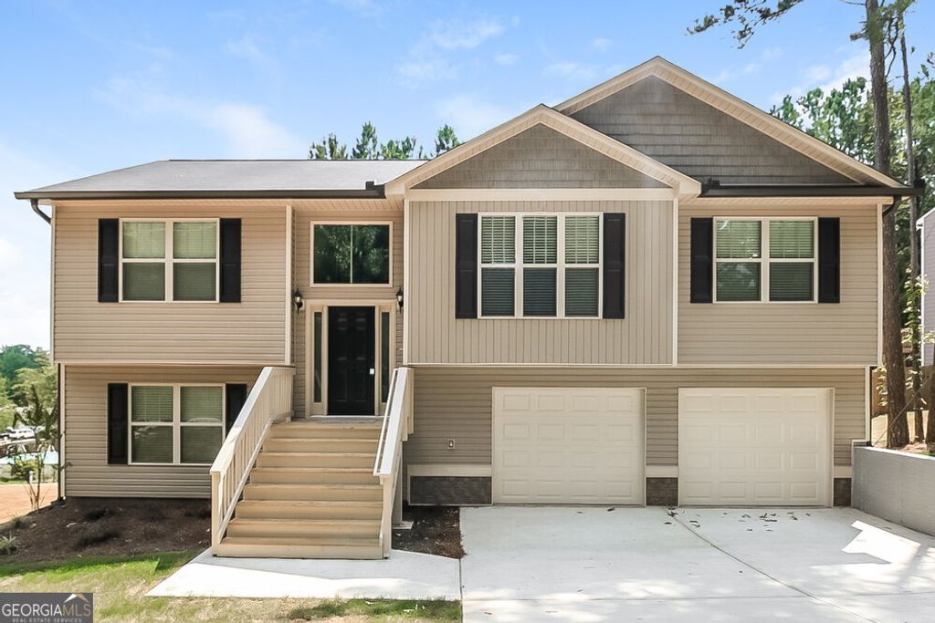 Photo of 1025 West Ave, Dallas, GA 30157 (MLS # 10681749)