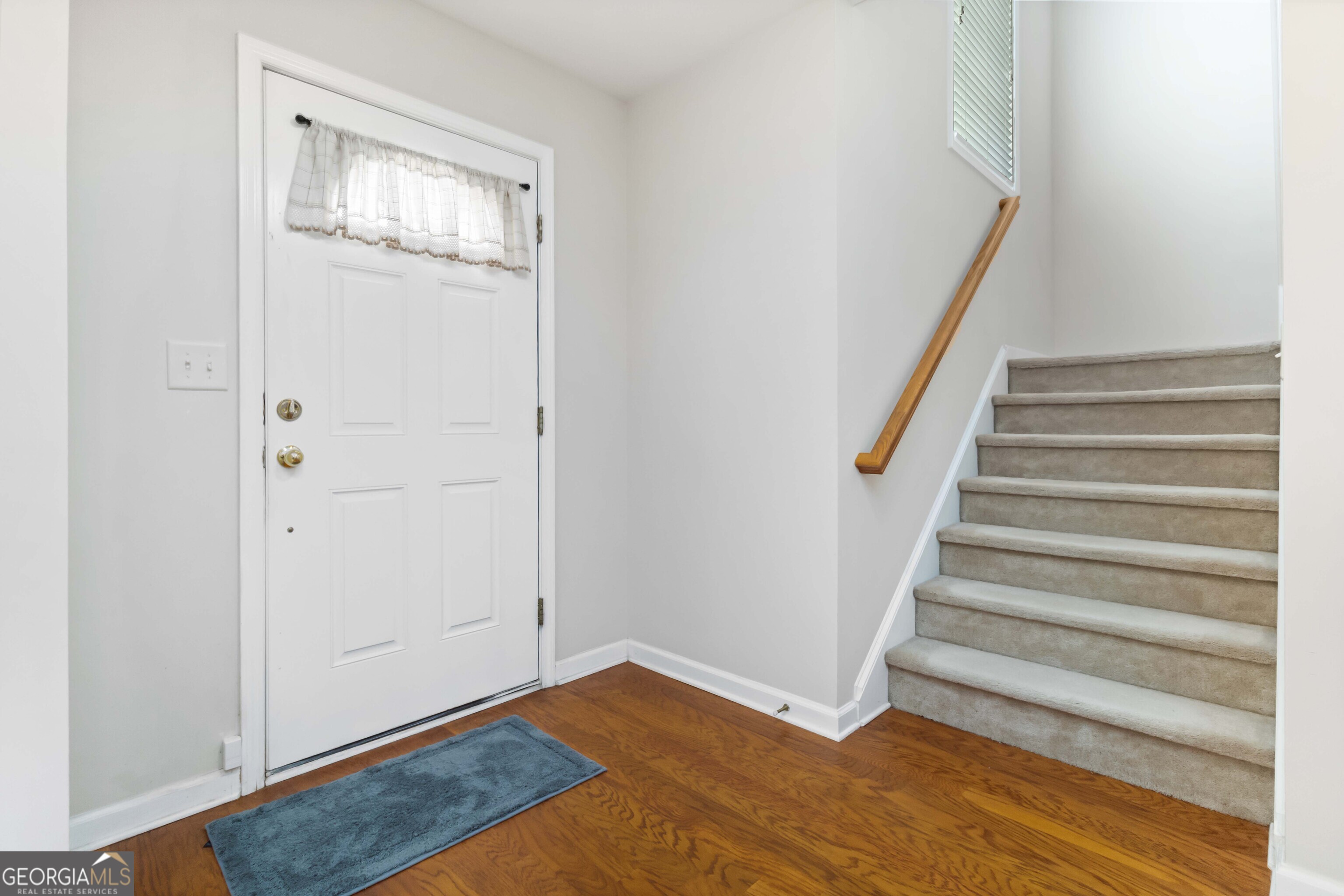 6125 Mulberry Park DR