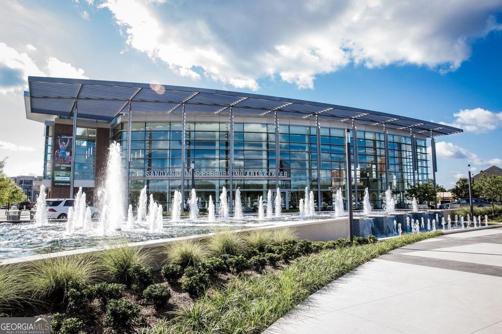 Photo of 5635 Lake Forrest Drive, Atlanta, GA 30342 (MLS # 10706702)