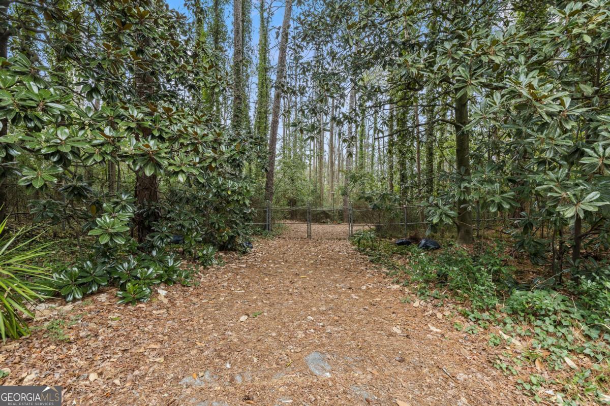 5635 Lake Forrest DR