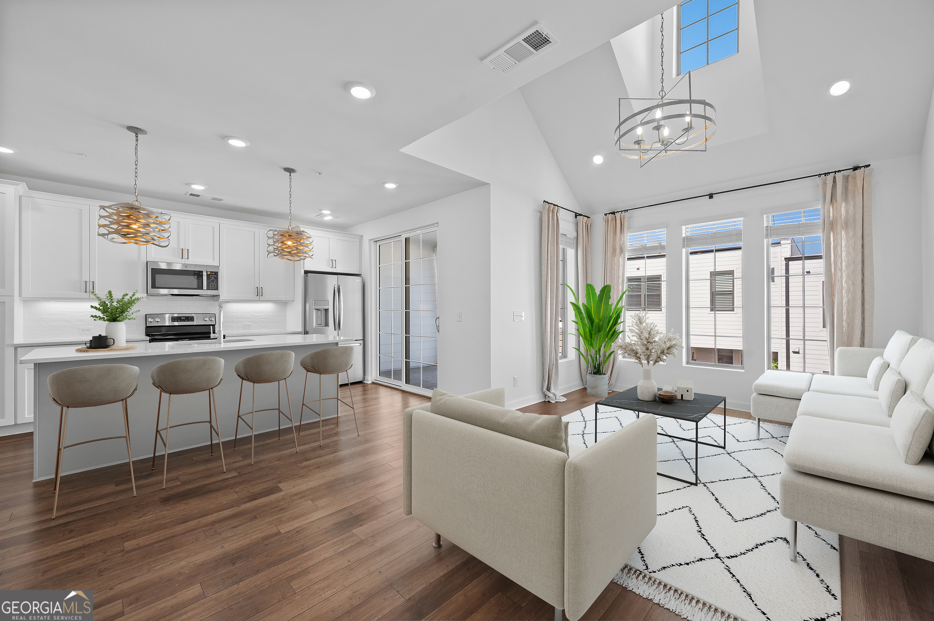 509 Burton DR 806