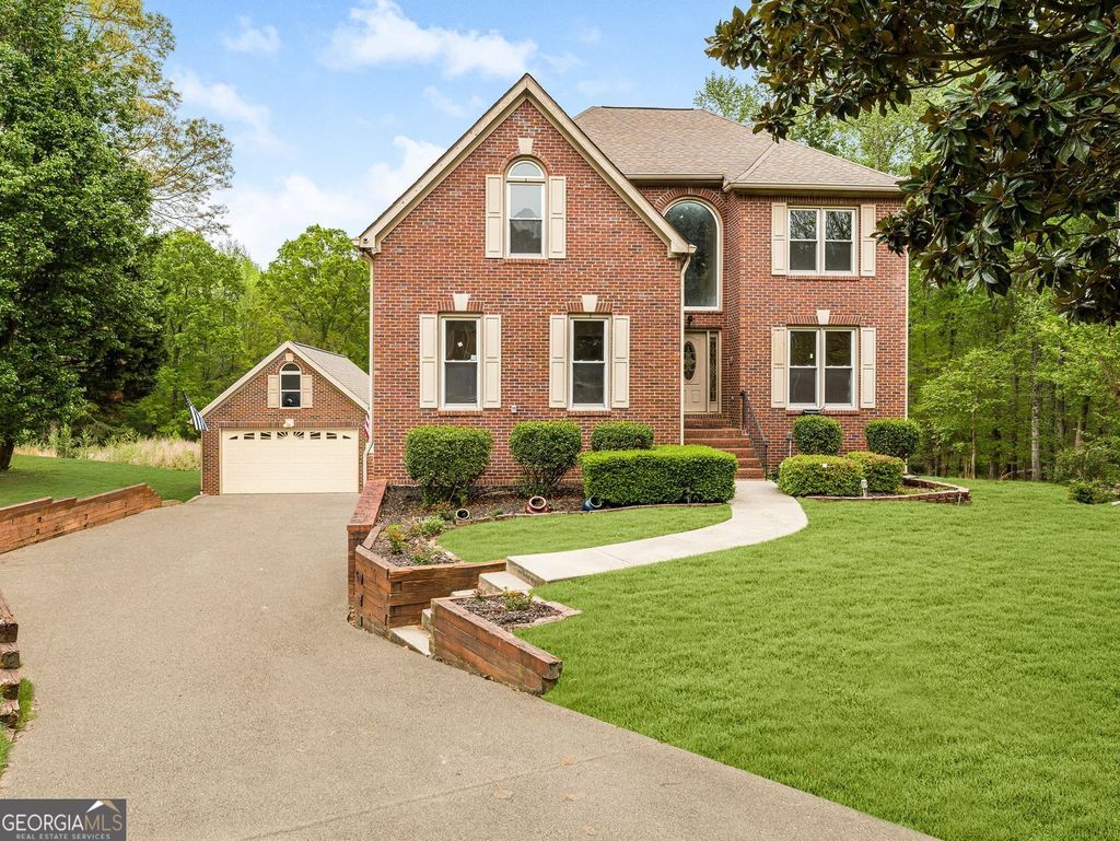 Photo of 96 Southern Golf Court, Fayetteville, GA 30215 (MLS # 10736112)