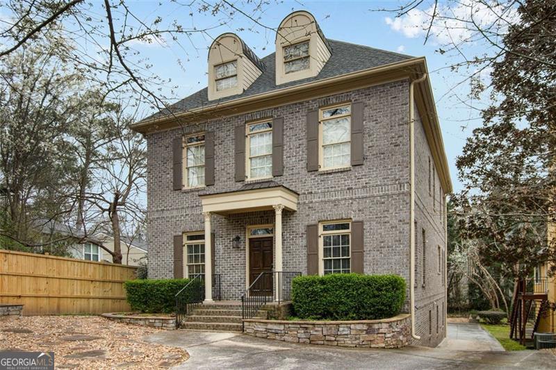 1109 PINE GROVE AVE