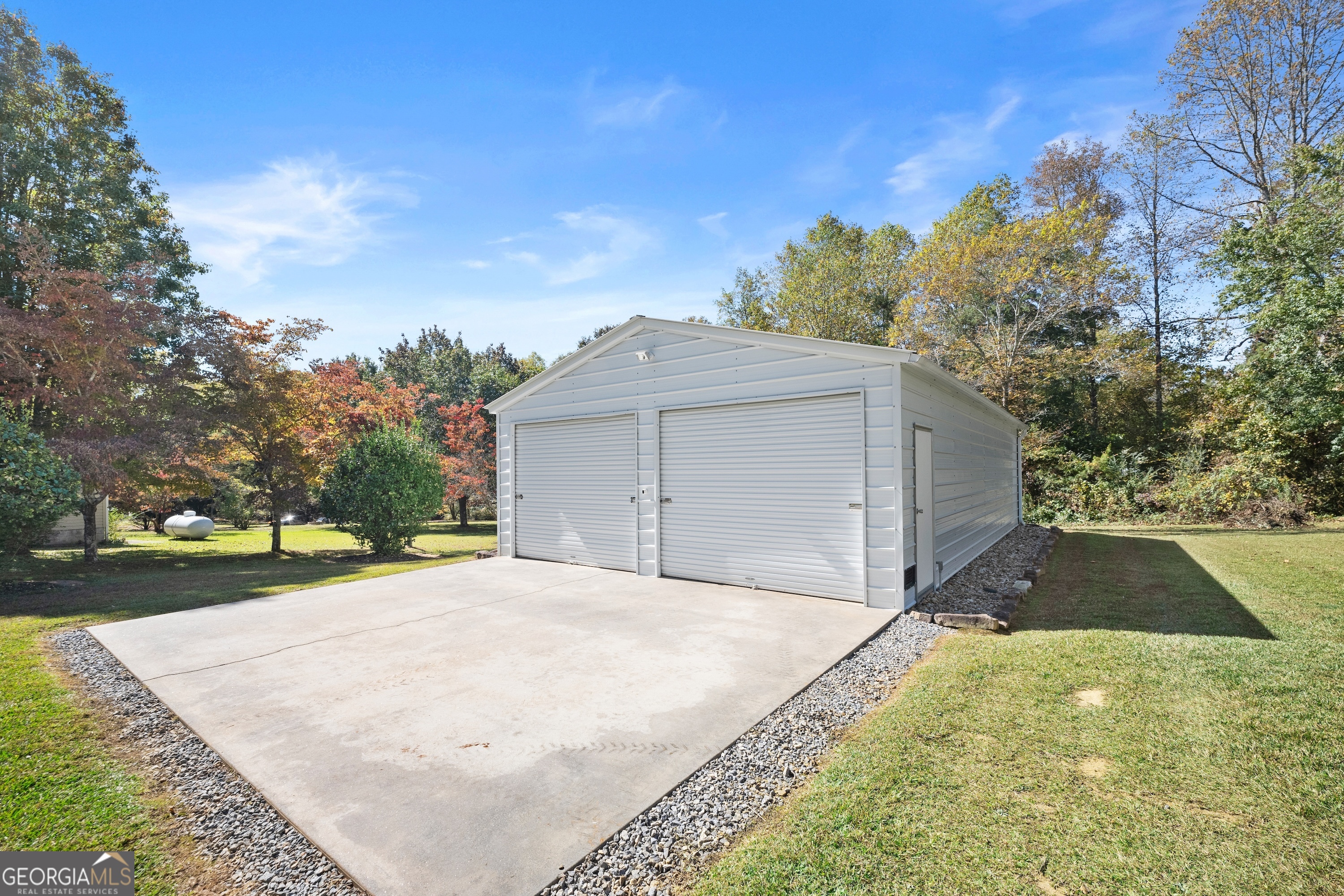 22 Laurel Park DR