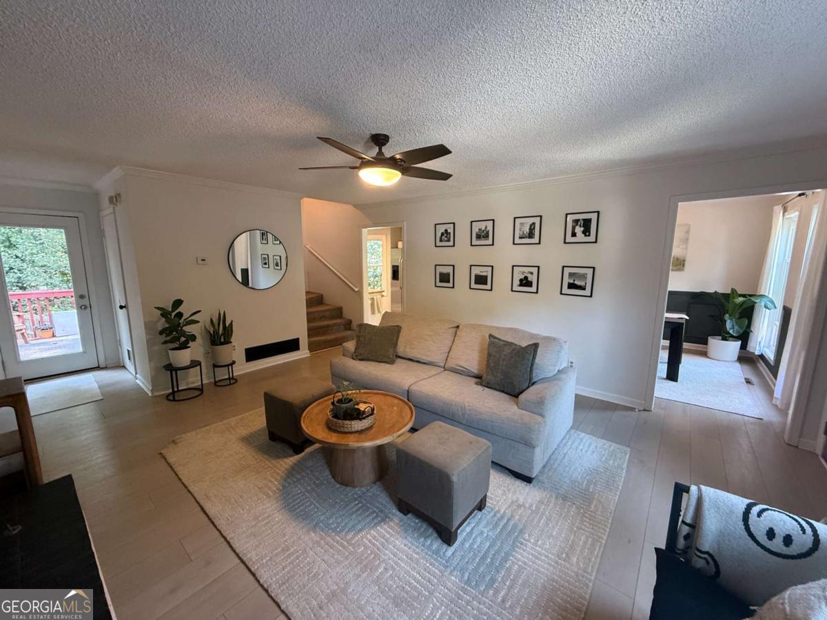 1575 Milford Creek LN SW