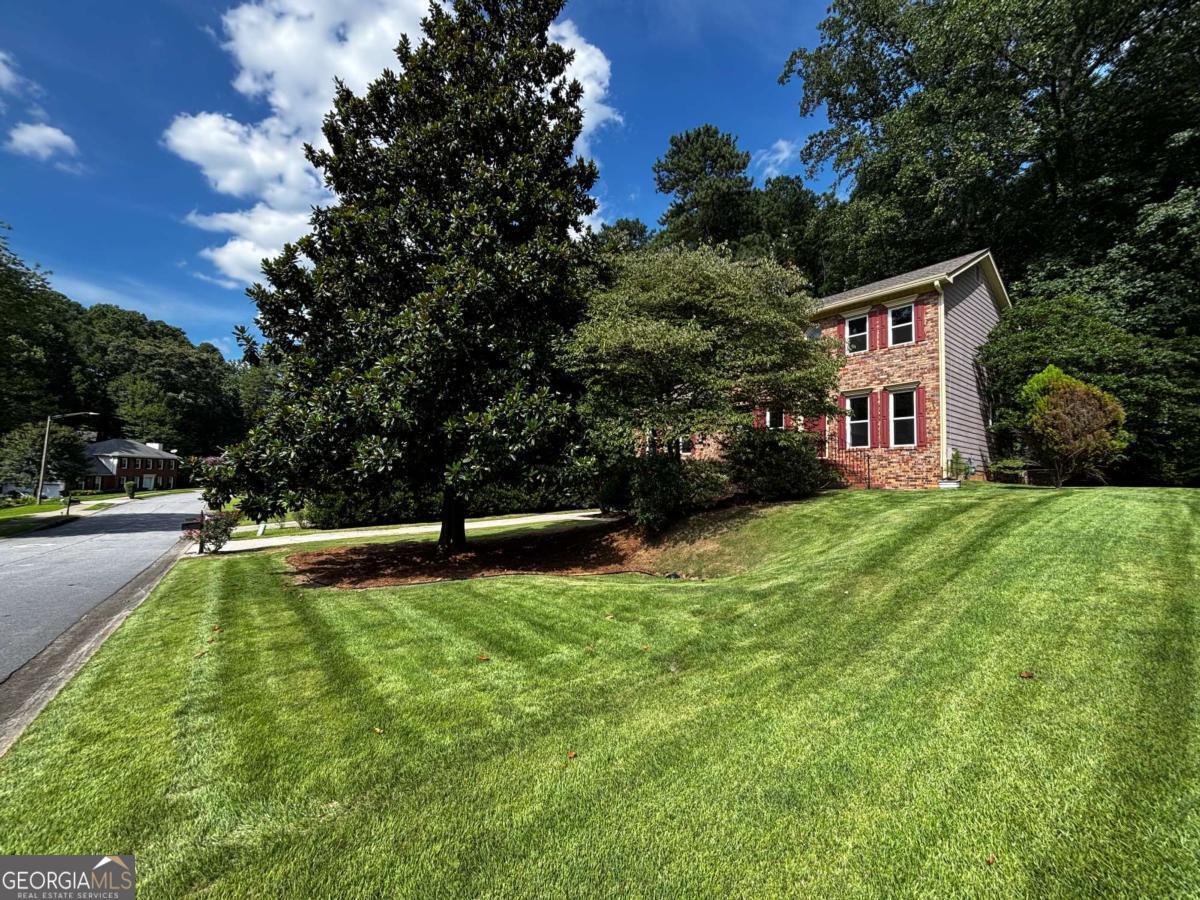 1575 Milford Creek LN SW