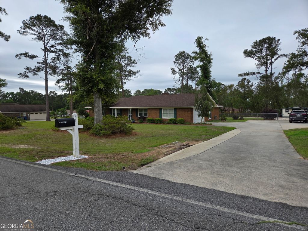 Photo of 811 Estroff Drive, Vidalia, GA 30474 (MLS # 10763773)