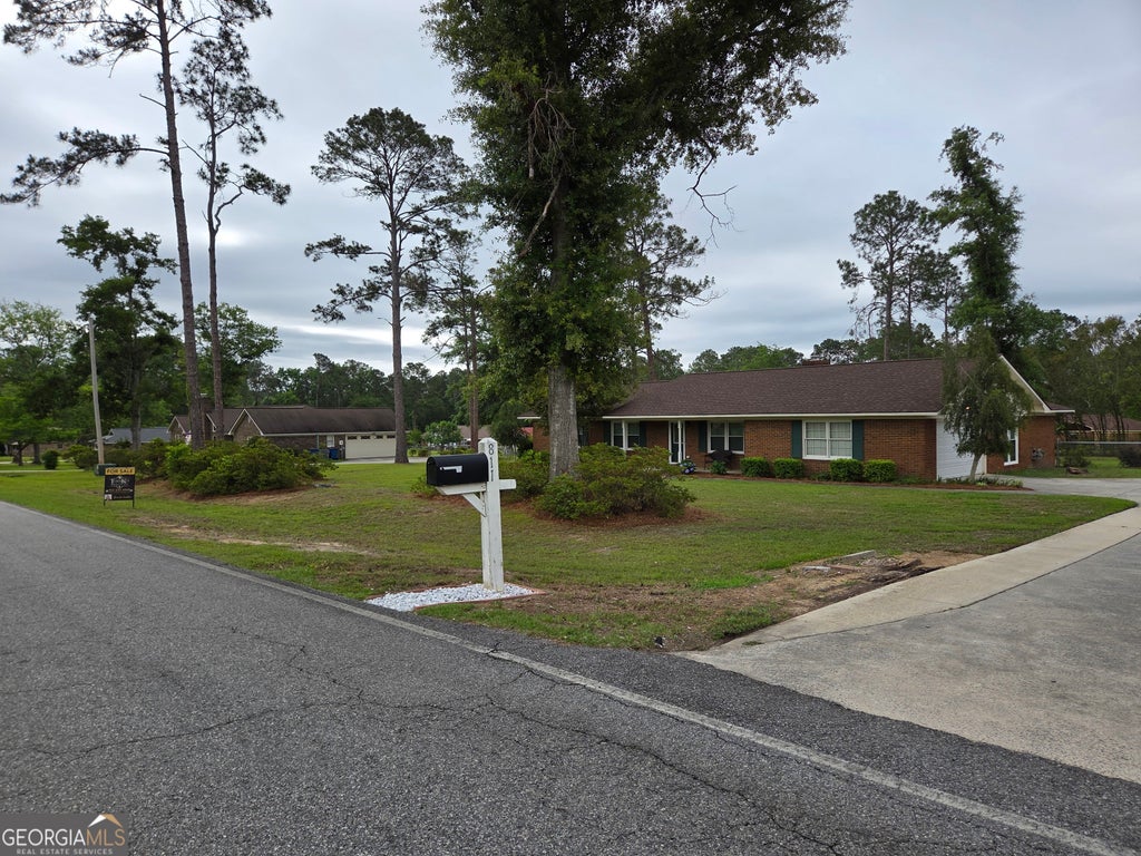 Photo of 811 Estroff Drive, Vidalia, GA 30474 (MLS # 10763773)