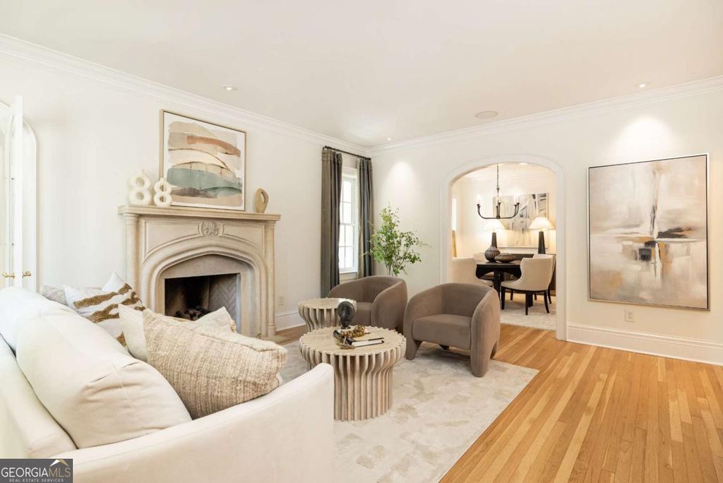 Photo of 11 Park Circle NE, Atlanta, GA 30305 (MLS # 10736266)