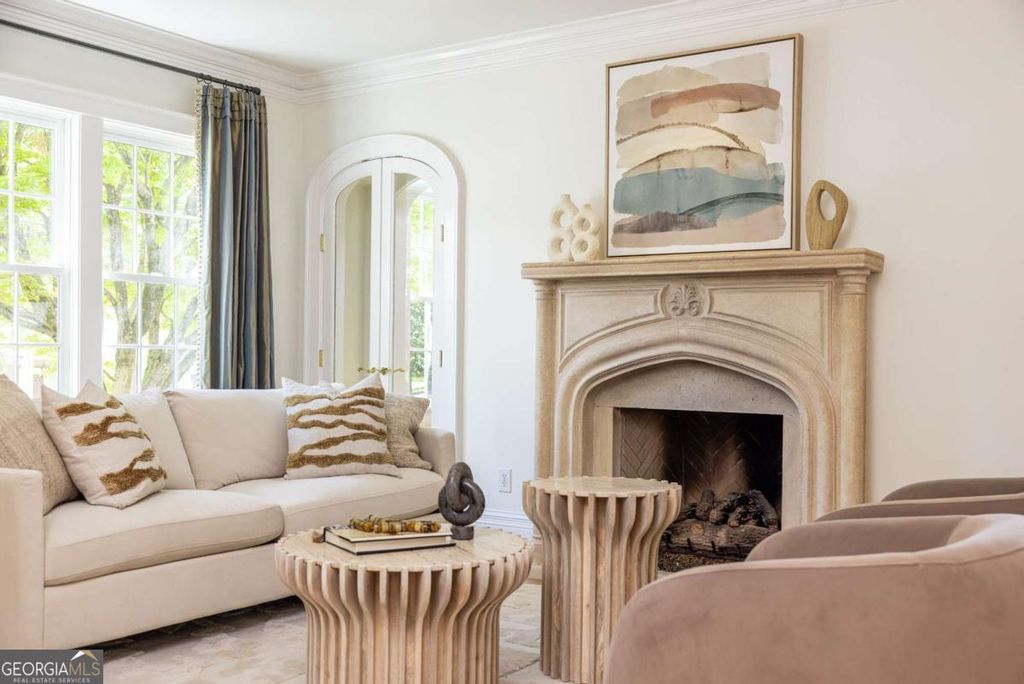 Photo of 11 Park Circle NE, Atlanta, GA 30305 (MLS # 10736266)