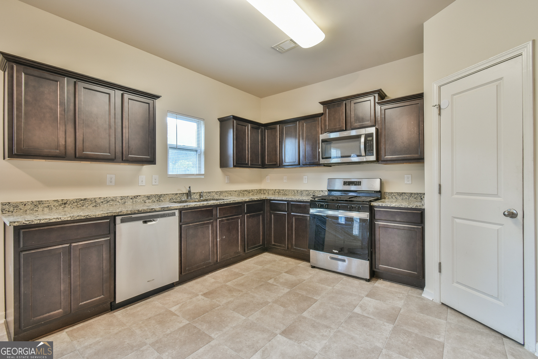 210 Holly WAY