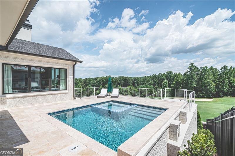 The Manor - Residential