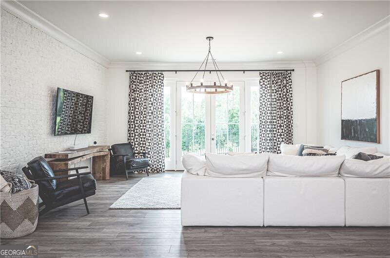 The Manor - Residential