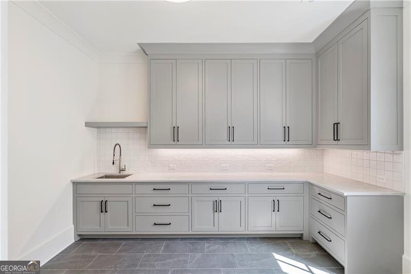 The Manor - Residential