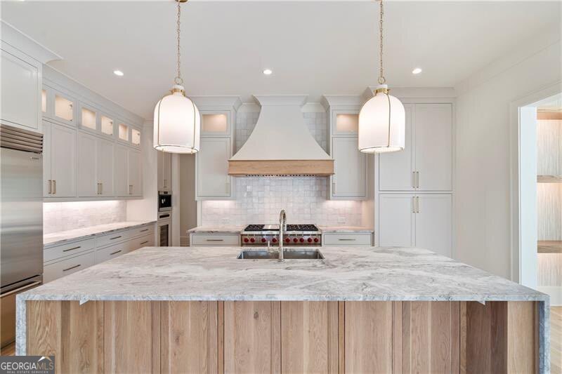 The Manor - Residential