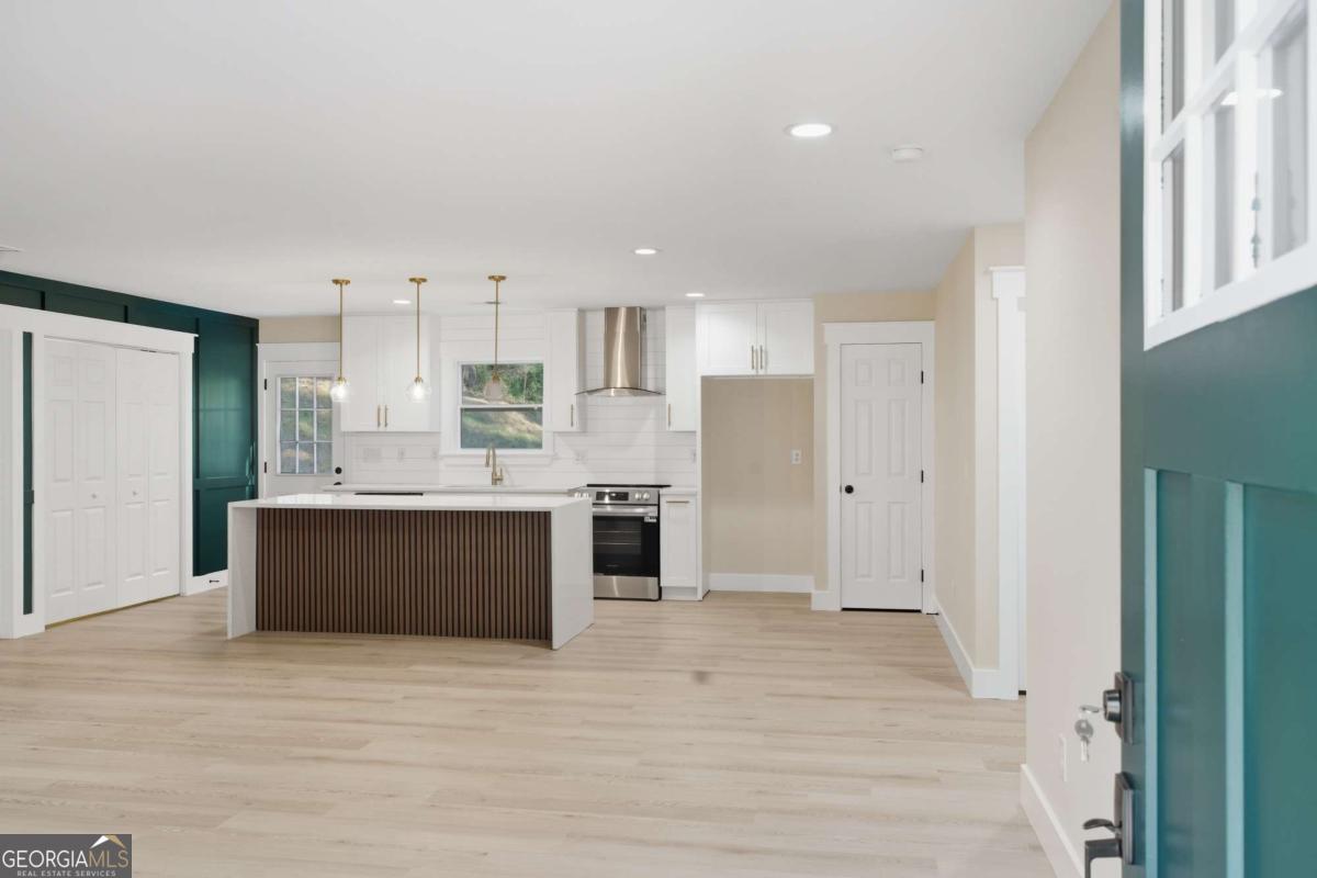 520 Cardell CIR SE